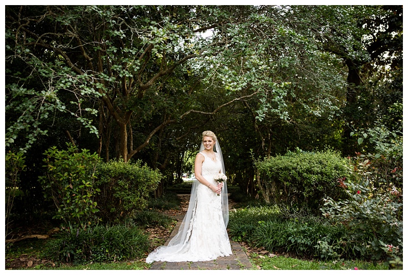 2016-07-09_0010 Mrs. Adrienne Foret - Alumni Center Bridal Session