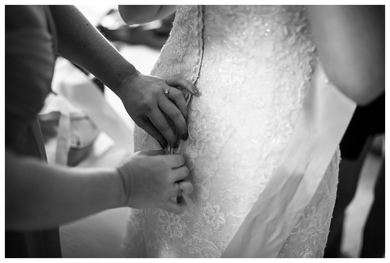 2016-08-28_0066 Mr. & Mrs. Maxwell - Rainy Wedding Day