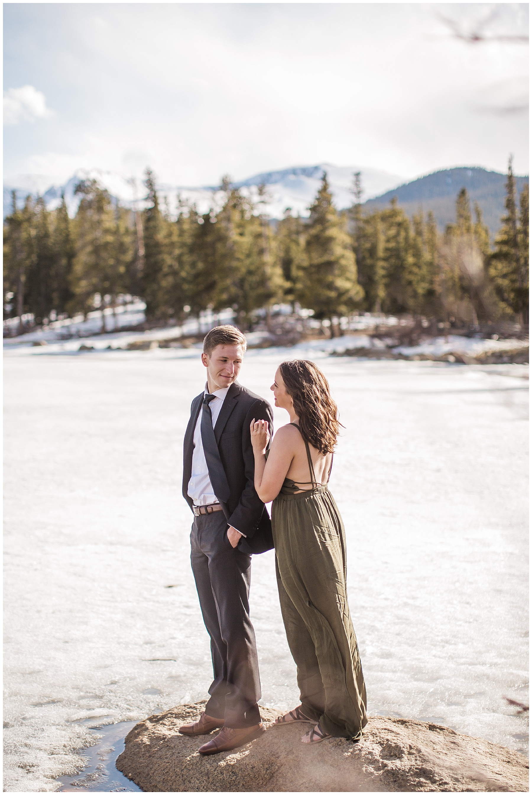 2019-06-13_0014 Echo Lake Engagement Session - Nikki & Perry