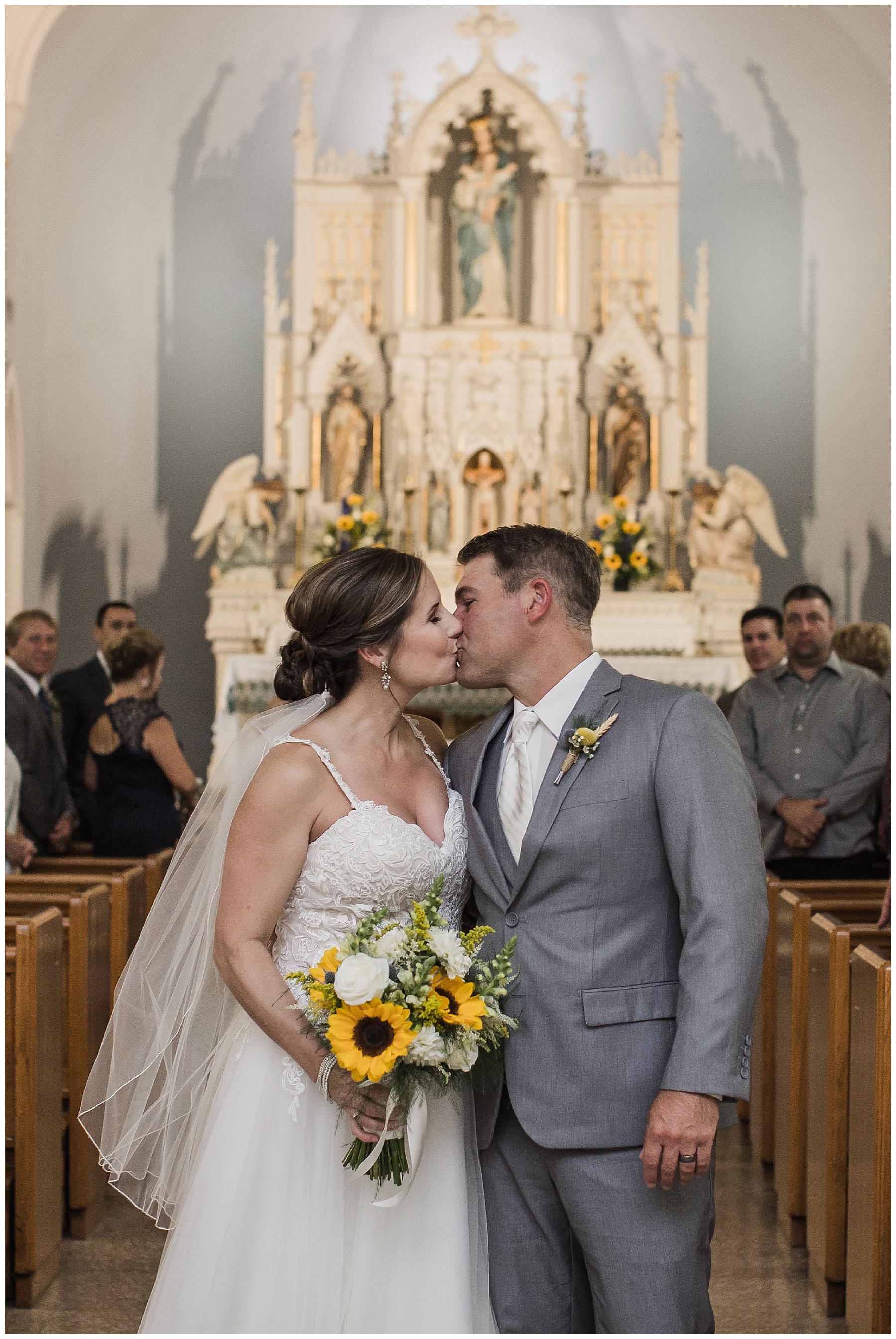 2019-07-16_0024 Our Lady of the Lake Church - Rebecca & Chad