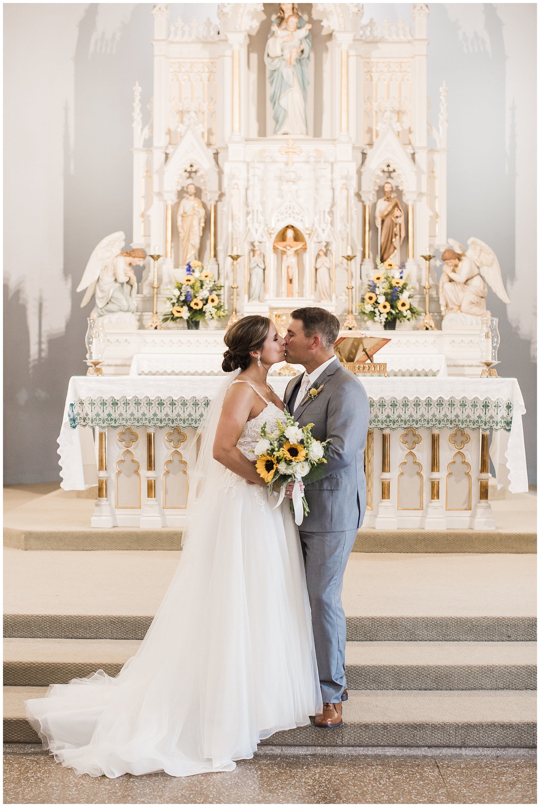 2019-07-16_0031 Our Lady of the Lake Church - Rebecca & Chad