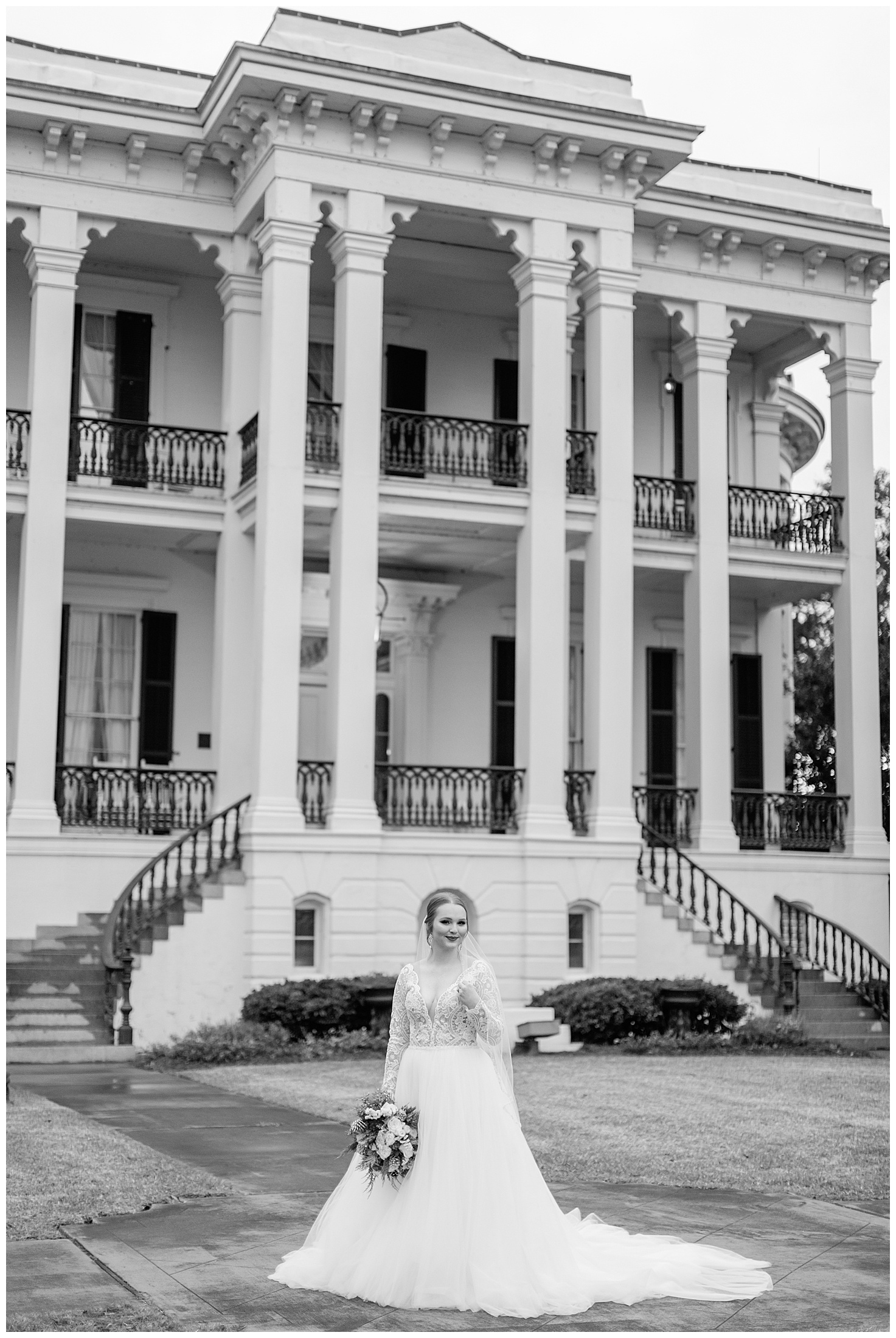 1NAP-0193-2 Mrs. Gabrielle Romero - Nottoway Bridal Session